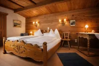 NINA's Chalet – Pool & Sauna Access - 4성급