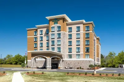Homewood Suites by Hilton Fayetteville Hôtels à : Fayetteville