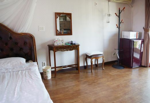 외돌개나라 정원 전경