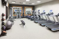 Embassy Suites by Hilton Anchorage - Gym