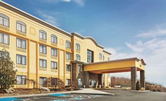 La Quinta Inn & Suites by Wyndham Sevierville / Kodak