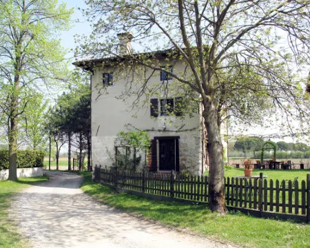 Casa del Ligustro 切維尼亞諾－德爾弗留利酒店