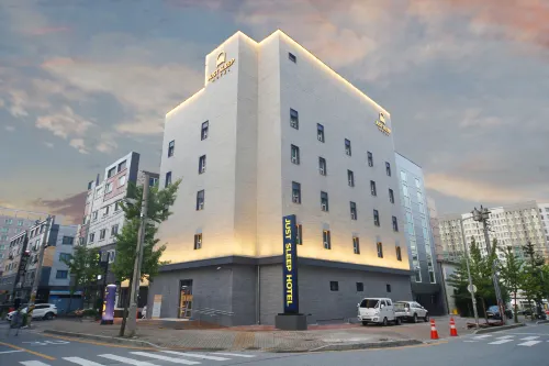 Just Sleep Hotel Cheonan Dujeong - 3-Star