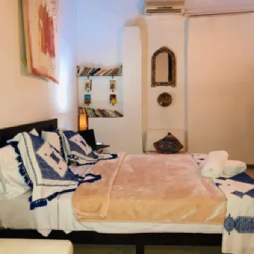 達爾根尼斯酒店