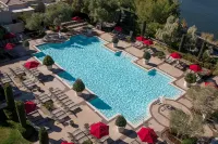 Hilton Lake Las Vegas Resort & Spa فنادق في Boulder City
