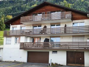 Elfe - Apartments: Ferienwohnung mit alpenländische Atmosphäre, 6 Pers. Emmetten