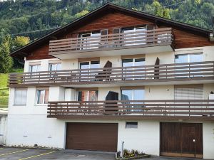 Elfe - Appartements : Appartement à l'ambiance alpine, 6 personnes. Emmetten