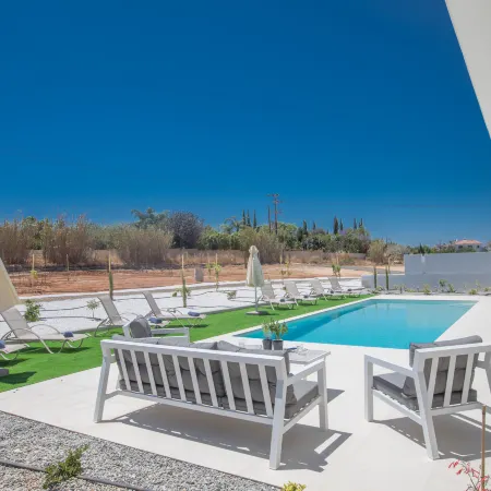 Protaras Elite Pearl Villa Ep16