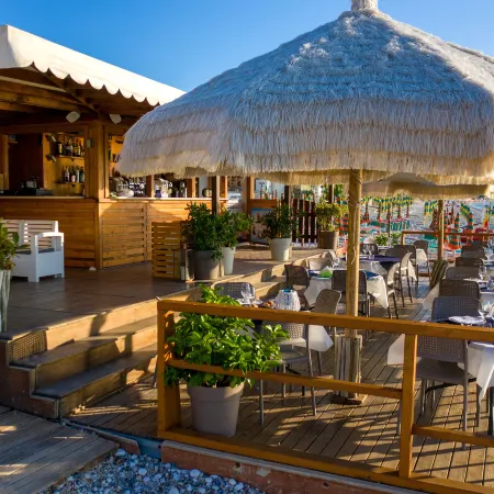 Ferienwohnung "ulivo" Mit Pool Und Privatstrand
