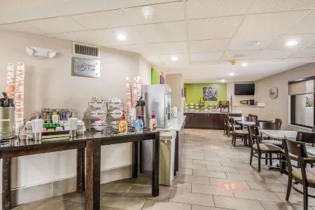 Sleep Inn Wytheville I-77 and I-81 Отели в г. Восток Уайтевилл