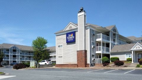 Intown Suites Extended Stay Matthews Nc - East Independence Blvd ...