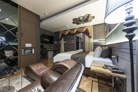 Namwon King Hotel Отели в г. Намвон