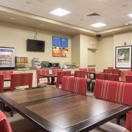 Comfort Inn Bentonville - Crystal Bridges