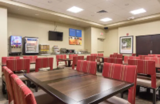 Comfort Inn Bentonville - Crystal Bridges