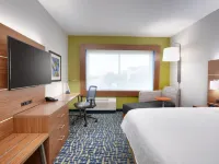 Holiday Inn Express & Suites GAINESVILLE I-75 by IHG Hotels in Gainesville