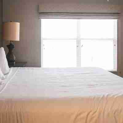 Holiday Inn Club Vacations Orlando Breeze Resort Rooms