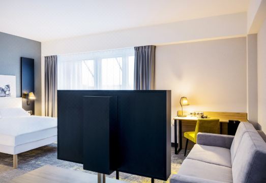 2. 이비스 스타일스..