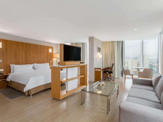 Ramada Encore by Wyndham Lima San Isidro