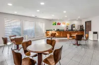 Quality Inn Calvert City - Paducah East Hotels in Calvert City