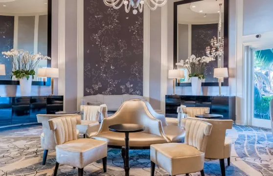 科默斯娛樂場酒店