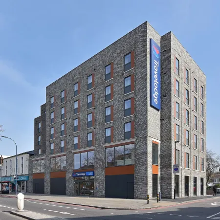 Travelodge London Lewisham Отели рядом с достопримечательностью «Дептфорд»