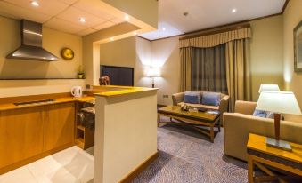 Golden Tulip Al Barsha