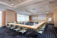 Ramada by Wyndham Hannover Các khách sạn ở Laatzen