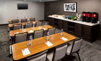 Hyatt Place Long Island/New York City