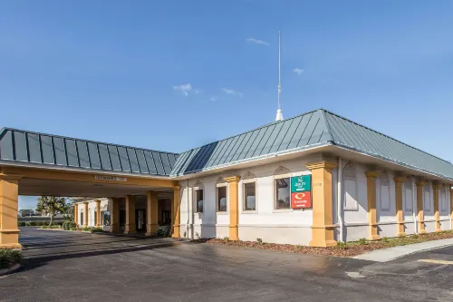 Econo Lodge Hotels in Thomasville