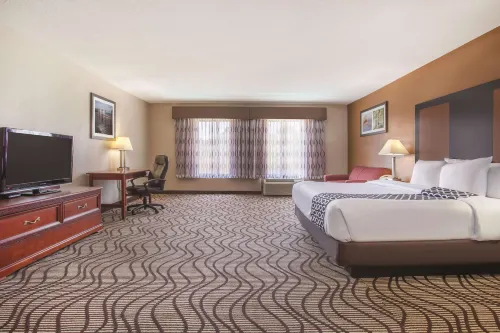 Baymont by Wyndham Moss Point