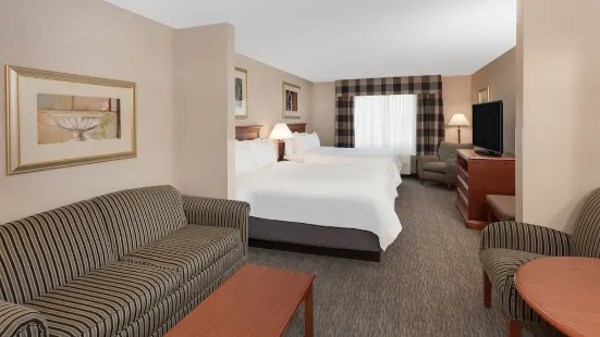 Holiday Inn Express & Suites Hampton South-Seabrook