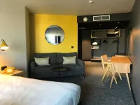 Ibis Styles Dreux Centre Gare Hotels in Dreux
