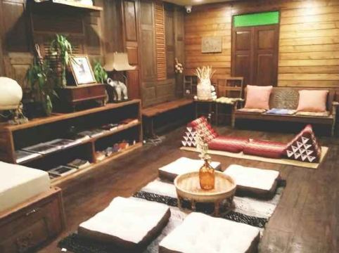 รัสติด ริเวอร์ บูติค