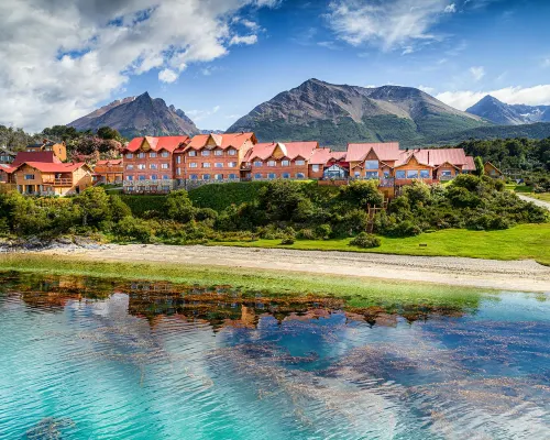 Los Cauquenes Resort + Spa + Experiences Hotels near Malvinas Square