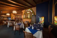 Hotel Villa Tournon Hotels in Santo Tomás