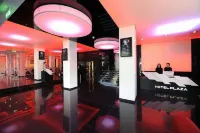 Plaza V Hotel - Gym