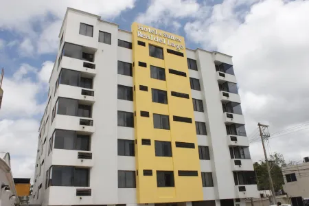 Hotel & Suites Real del Lago