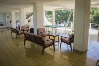 Hotel Playa Azul - 3-Star