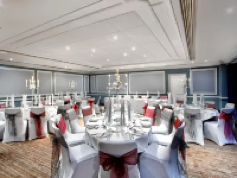 Leonardo Royal Hotel Brighton Waterfront Hotel di Brighton dan Hove