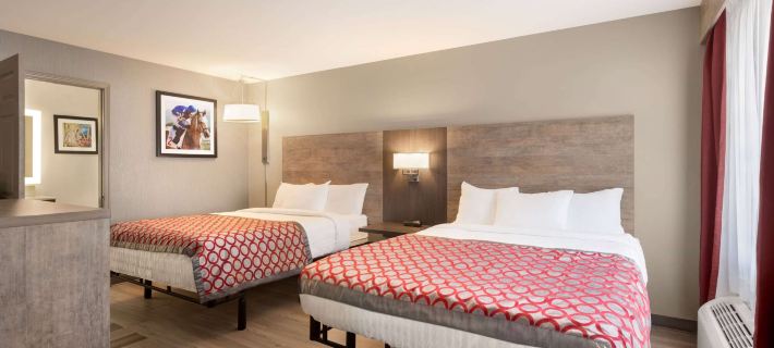Days Inn & Suites by Wyndham Bowling Green Ξενοδοχεία στην πόλη Warren County