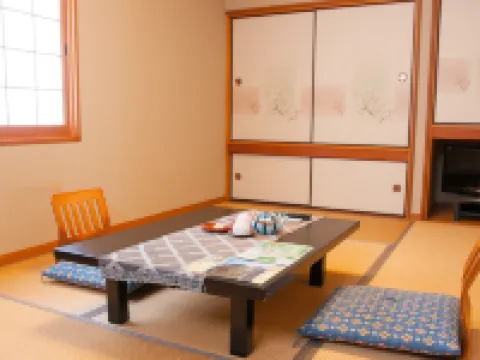 Kasumi Four-Seasons Inn - Kaku Hotels in Kami