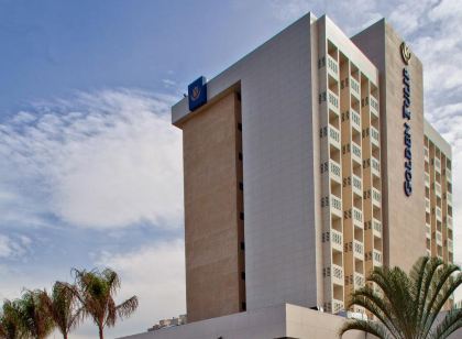 Aton Plaza Hotel