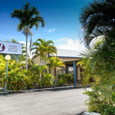 Smart Motels Bert Hinkler