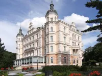 Bristol Palace Hotel di Karlovy Vary City Center