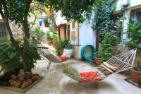 Sevin Hotel Pension Hotel in zona Institute of Nautical Archaeology (INA)
