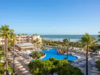 Hipotels Playa la Barrosa - Adults Only โรงแรมในชีคลานา เด ลา ฟรอนเตรา
