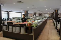 H 精品皇家海灘飯店 - 早餐