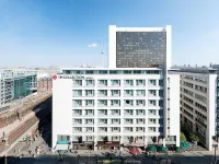 NH コレクション ベルリン ミッテ フリードリッヒシュトラーセ 地下鉄ブンデスターク駅周辺のホテル