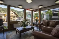 Reagan Resorts Inn