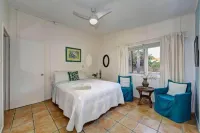 Bargara Gardens Boutique Villas Hotels in Bargara